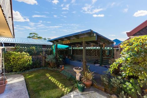 Photo of property in 165 Prestons Road, Redwood, Christchurch, 8051