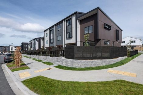 Photo of property in 76 Selo Street, Glen Eden, Auckland, 0602