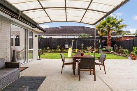 Photo of property in 30 Castellina Drive, Karaka, Papakura, 2113