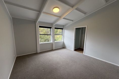 Photo of property in 106c Wyndham Road, Pinehaven, Upper Hutt, 5019