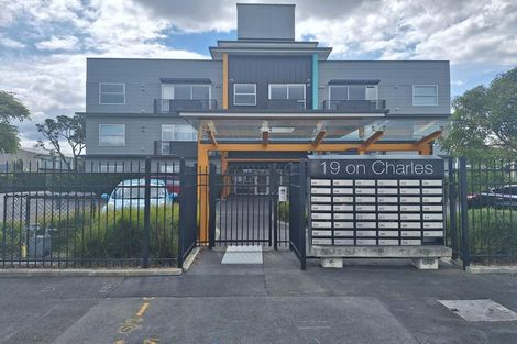 Photo of property in 19 Charles Street, Papatoetoe, Auckland, 2025