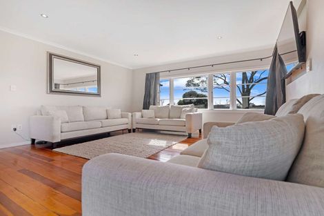 Photo of property in 217 Glenbrook Station Road, Glenbrook, Waiuku, 2681