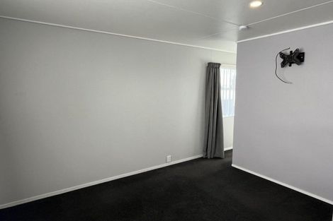 Photo of property in 44 Kaimanawa Street, Kelvin Grove, Palmerston North, 4414
