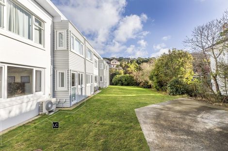 Photo of property in 5/18 Agra Crescent, Khandallah, Wellington, 6035