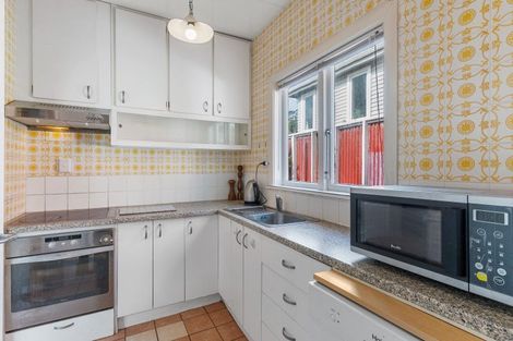 Photo of property in 97 Farnham Street, Mornington, Wellington, 6021