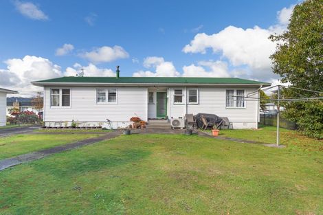 Photo of property in 19 Green Avenue, Levin, 5510