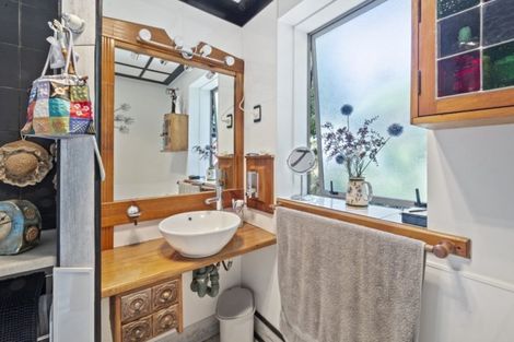 Photo of property in 4 Watts Crescent, Hamilton East, Hamilton, 3216