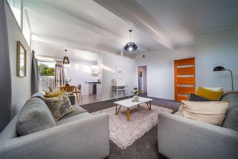 Photo of property in 8 Quennell Avenue, Favona, Auckland, 2024