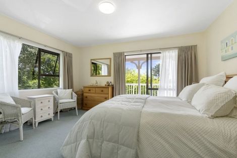 Photo of property in 141 Browns Bay Road, Browns Bay, Auckland, 0630