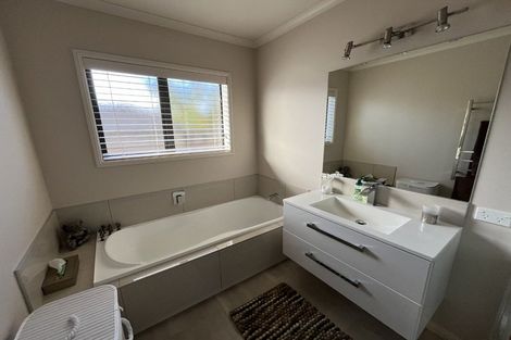 Photo of property in 6 Crosshill Court, Pokeno, 2402