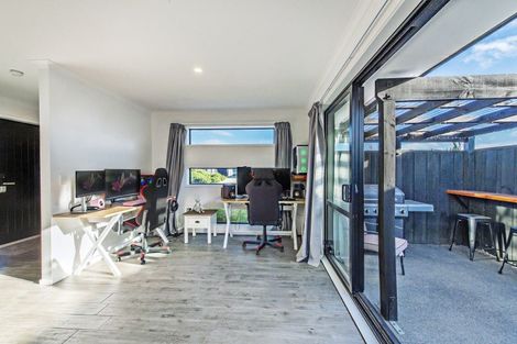 Photo of property in 11 Ragley Way, Rolleston, 7615