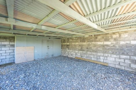 Photo of property in 4 Colenso Place, Otaki Beach, Otaki, 5512