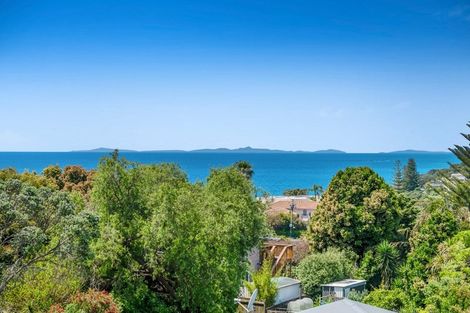 Photo of property in 12 Mariner Drive, Gulf Harbour, Whangaparaoa, 0930