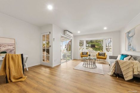 Photo of property in 1 Pahi Place, West Harbour, Auckland, 0618