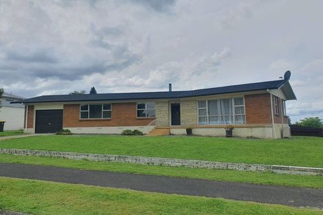 Photo of property in 10 Resthill Crescent, Glenview, Hamilton, 3206