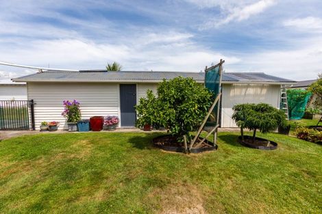 Photo of property in 37 Fox Street, Woodville, 4920