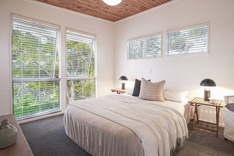 Photo of property in 24 Austin Road, Greenhithe, Auckland, 0632