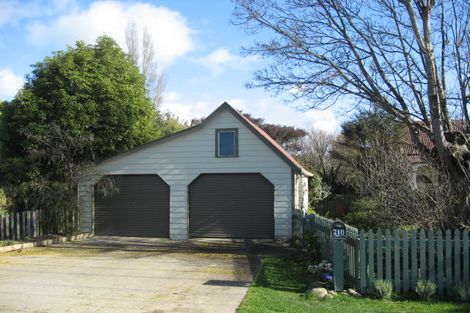 Photo of property in 210 West Street, Greytown, 5712