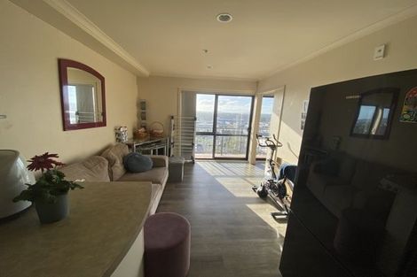 Photo of property in 15e/18 Ronwood Avenue, Manukau, Auckland, 2104
