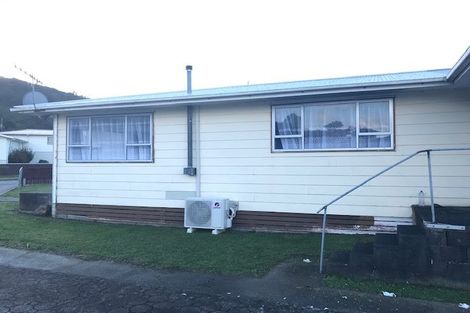 Photo of property in 13 Kendal Grove, Wainuiomata, Lower Hutt, 5014