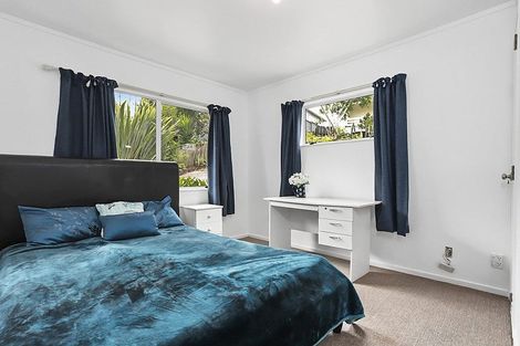 Photo of property in 10 Ambler Avenue, Glen Eden, Auckland, 0602