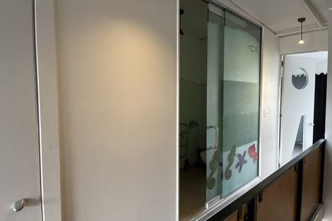 Photo of property in Qba Apartments, 4u/51 Webb Street, Mount Cook, Wellington, 6011