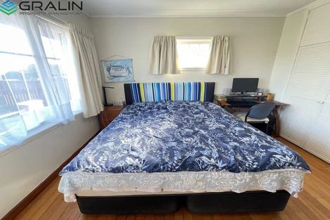 Photo of property in 26 Rosier Road, Glen Eden, Auckland, 0602