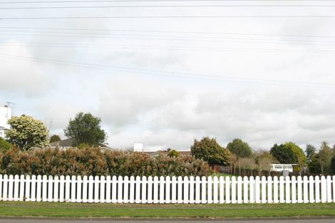 Photo of property in 41 Broadway, Stratford, 4332