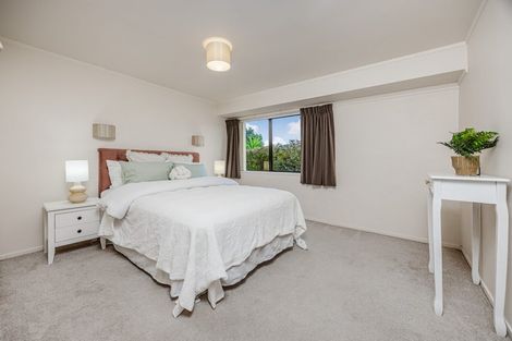 Photo of property in 1 Elrita Place, Conifer Grove, Takanini, 2112