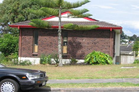 Photo of property in 143 Weatherly Road, Torbay, Auckland, 0630