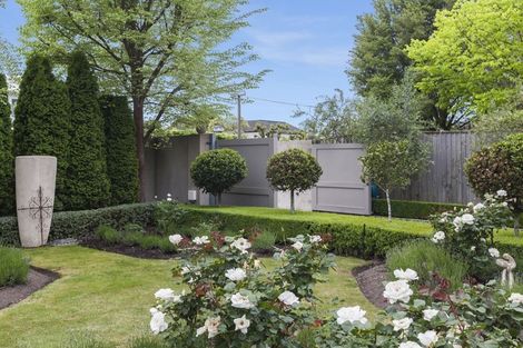 Photo of property in 27 Wroxton Terrace, Merivale, Christchurch, 8014