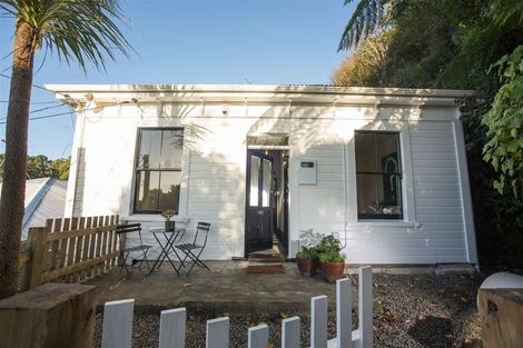 Photo of property in 21 Saint Mary Street, Thorndon, Wellington, 6011