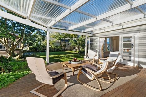 Photo of property in 83 Opawa Road, Opawa, Christchurch, 8023