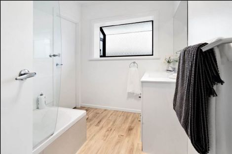 Photo of property in 16 Esperanto Road, Papatoetoe, Auckland, 2025