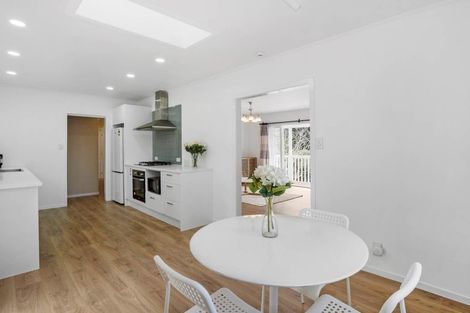 Photo of property in 64 Ayton Drive, Totara Vale, Auckland, 0629