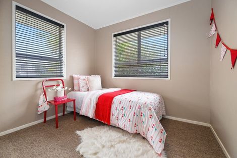 Photo of property in 1 Lancaster Street, Dinsdale, Hamilton, 3204