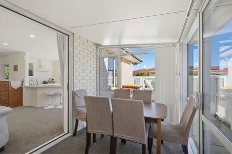 Photo of property in 62c Withells Road, Avonhead, Christchurch, 8042