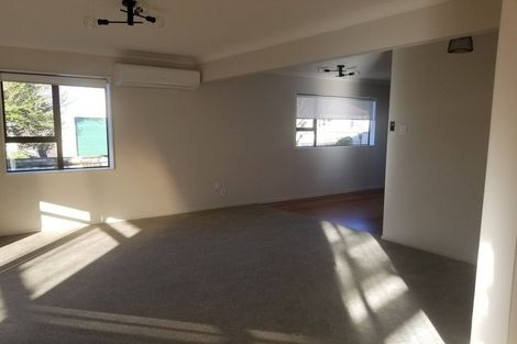 Photo of property in 25a Wallath Road, Westown, New Plymouth, 4310