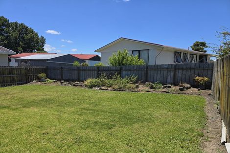 Photo of property in 1/15 Starforth Place, Henderson, Auckland, 0612