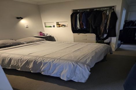 Photo of property in 16 The Parade, Bucklands Beach, Auckland, 2012