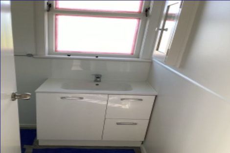 Photo of property in 15 Rangiora Crescent, Wairakei, Taupo, 3332