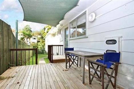 Photo of property in 15 Kerria Place, Sunnynook, Auckland, 0620