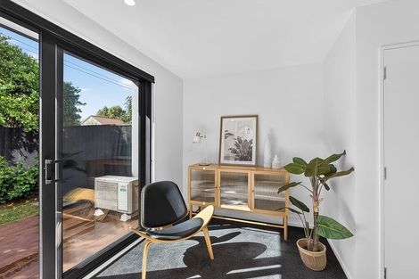 Photo of property in 5/13 Goldsmith Place, Waltham, Christchurch, 8023