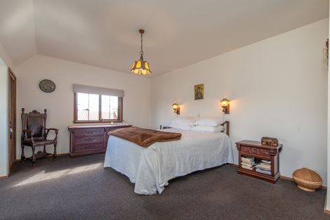 Photo of property in 24 Gothic Place, Ilam, Christchurch, 8041