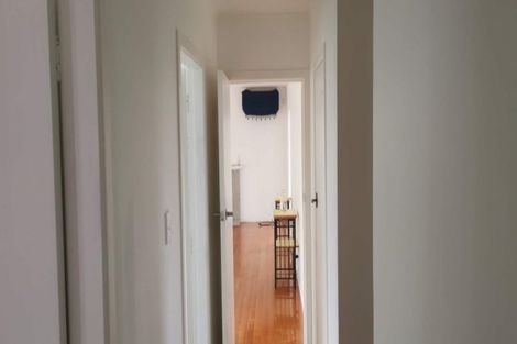 Photo of property in 56 Rua Road, Glen Eden, Auckland, 0602