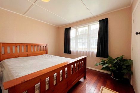 Photo of property in 37 Old Farm Road, Hamilton East, Hamilton, 3216