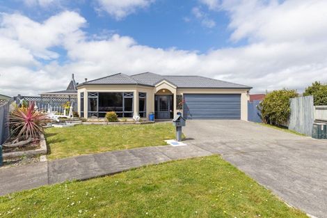 Photo of property in 37 Madison Avenue, Milson, Palmerston North, 4414