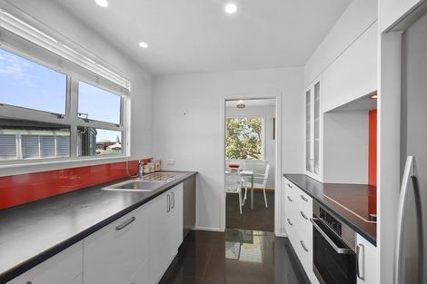Photo of property in 4/53 Young Street, New Plymouth, 4310