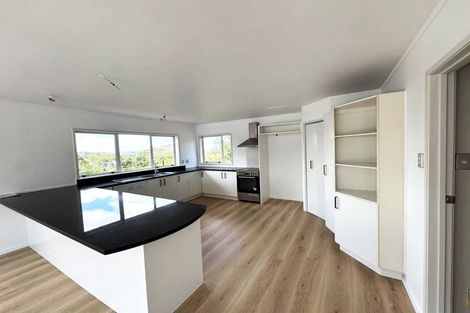 Photo of property in 74 Deacon Road, Riverhead, Kumeu, 0892