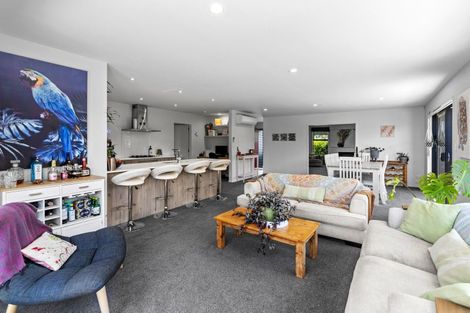 Photo of property in 15 Pohutukawa Parade, Riverhead, 0820